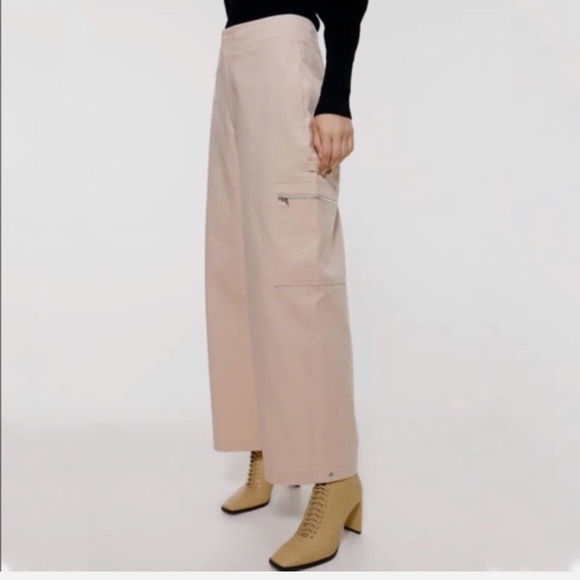 Zara high waisted blush pink wide leg cargo pants - Picture 2 of 15